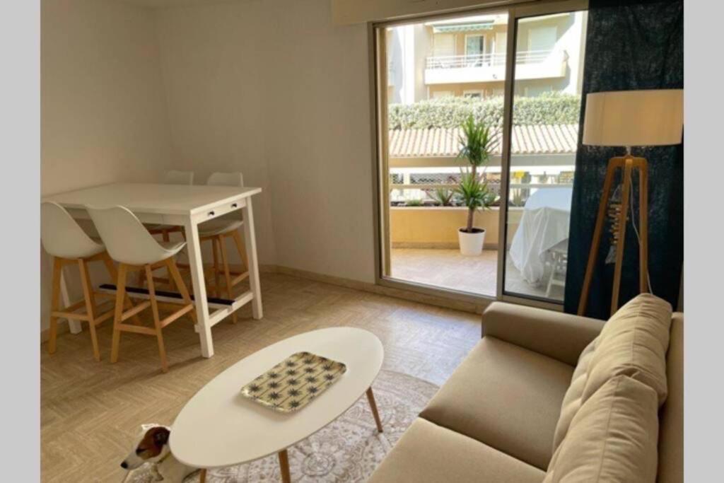 Confortable Appartement A Cavalaire-Sur-Mer Buitenkant foto